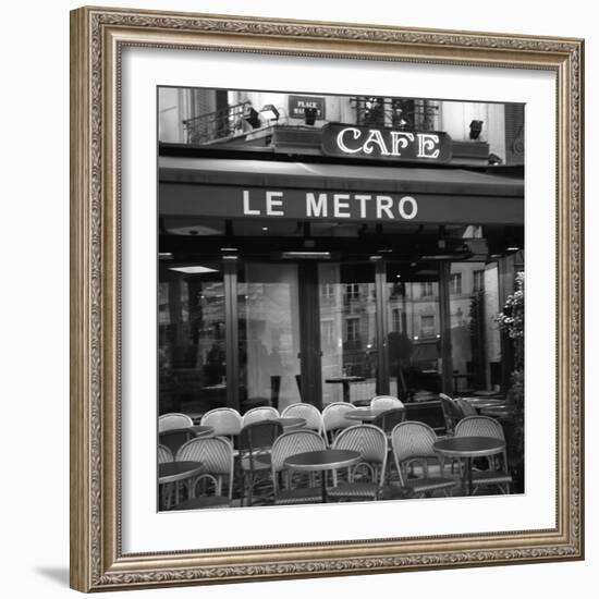 Paris Scene II-Emily Navas-Framed Photographic Print