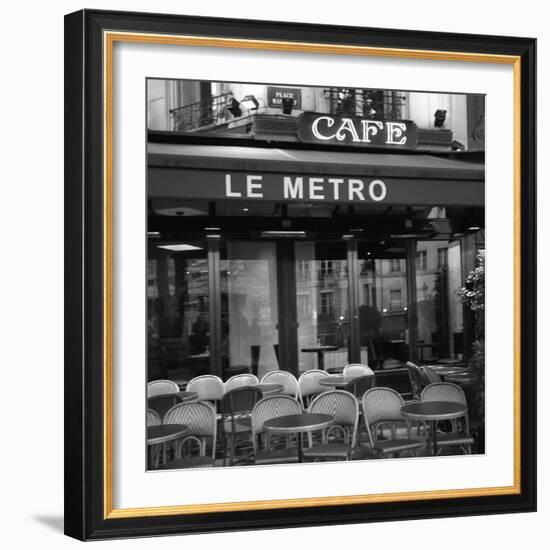 Paris Scene II-Emily Navas-Framed Photographic Print