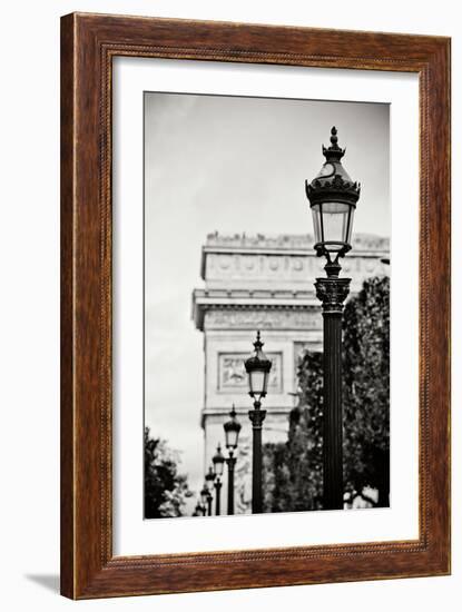 Parisian Lightposts BW I-Erin Berzel-Framed Photographic Print