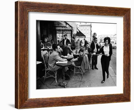 Parisians at a Sidewalk Cafe-Alfred Eisenstaedt-Framed Photographic Print