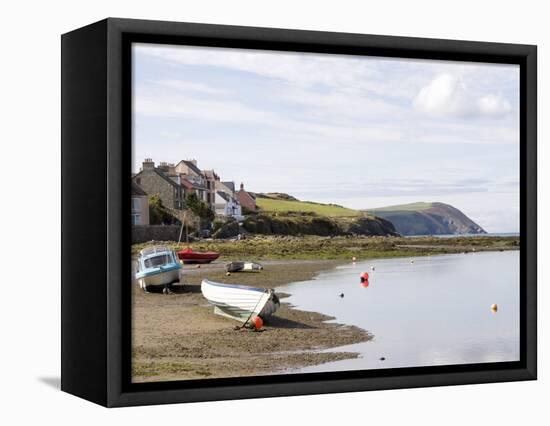 Parrog Beach and the Pembrokeshire Coast Path, Newport, Pembrokeshire, Wales-Sheila Terry-Framed Premier Image Canvas