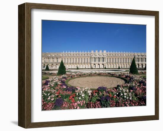 Parterre Du Midi and the Chateau of Versailles, Unesco World Heritage Site, Ile De France, France-Guy Thouvenin-Framed Photographic Print