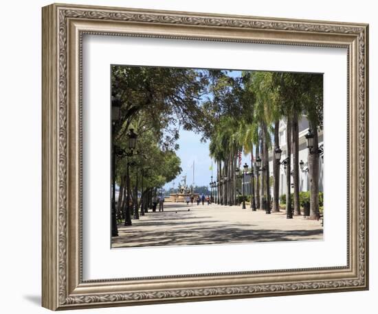 Paseo de La Princesa (Walkway of Princess), Old San Juan, San Juan, Puerto Rico, West Indies, USA-Wendy Connett-Framed Photographic Print