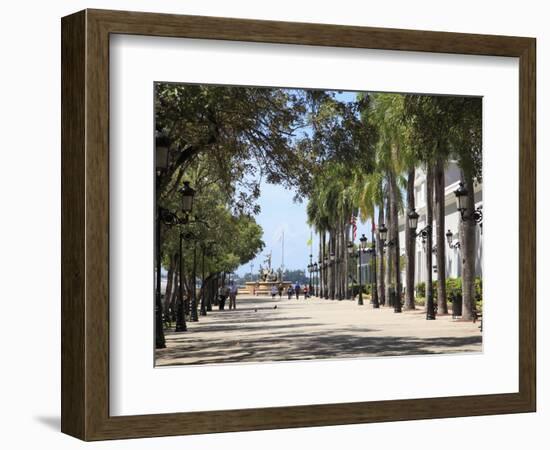 Paseo de La Princesa (Walkway of Princess), Old San Juan, San Juan, Puerto Rico, West Indies, USA-Wendy Connett-Framed Photographic Print