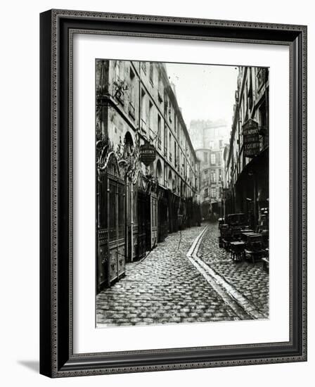 Passage du Dragon, Paris, 1858-78-Charles Marville-Framed Photographic Print