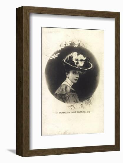 Passepartout Ak Erzherzogin Maria Anunziata, Portrait, Blumenhut-null-Framed Photographic Print