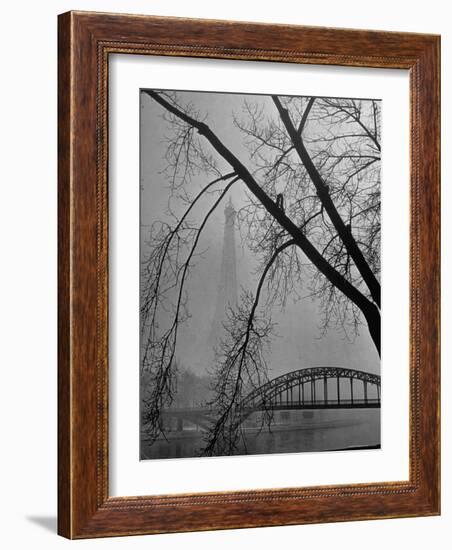 Passerelle Debilly Bridge on a Foggy Winter Day with the Eiffel Tower in the Background-Ed Clark-Framed Photographic Print