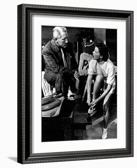 Pat And Mike, Spencer Tracy, Katharine Hepburn, 1952-null-Framed Photo