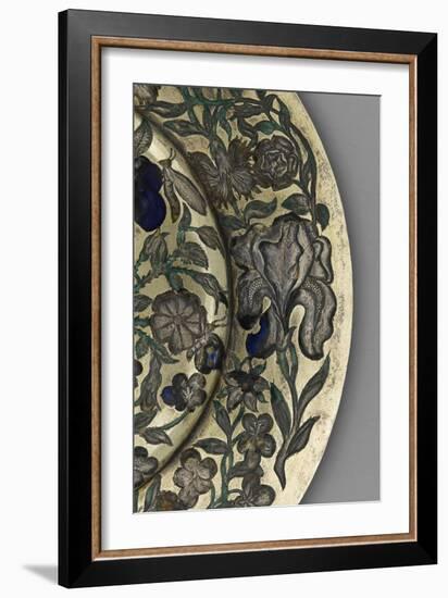 Patène circulaire-null-Framed Giclee Print