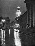 Wet Weather in Trafalgar Square, London, 1926-1927-null-Giclee Print