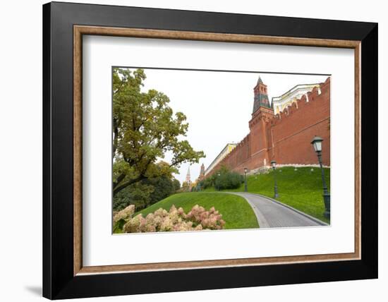 Path outside the walls of the Kremlinin in Alexandrovsky Gardens, Moscow, Russia, Europe-Miles Ertman-Framed Photographic Print