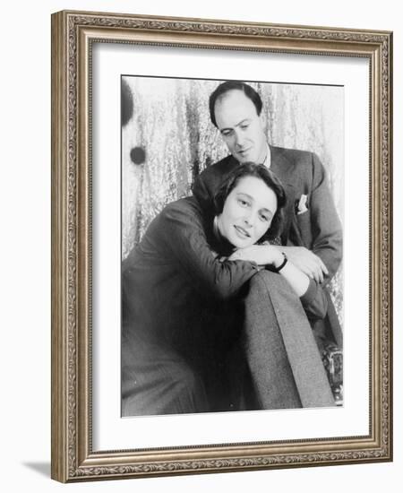 Patricia Neal with Roald Dahl, 1954-Carl Van Vechten-Framed Photographic Print