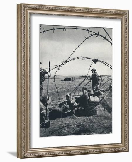 'Pattern of resistance', 1941-Cecil Beaton-Framed Photographic Print