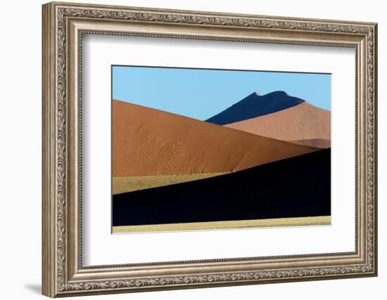 Patterns on sand dunes, Sossusvlei, Namibia-Enrique Lopez-Tapia-Framed Photographic Print