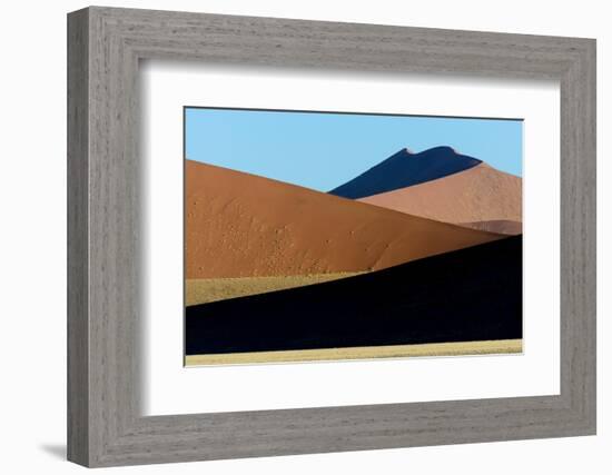 Patterns on sand dunes, Sossusvlei, Namibia-Enrique Lopez-Tapia-Framed Photographic Print