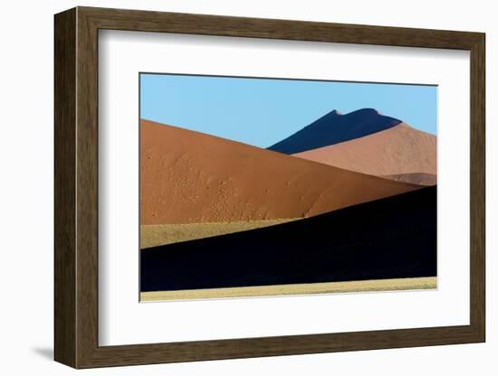 Patterns on sand dunes, Sossusvlei, Namibia-Enrique Lopez-Tapia-Framed Photographic Print