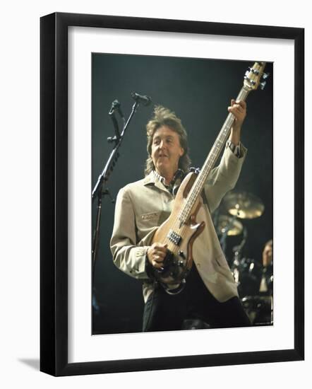 Paul McCartney--Framed Premium Photographic Print