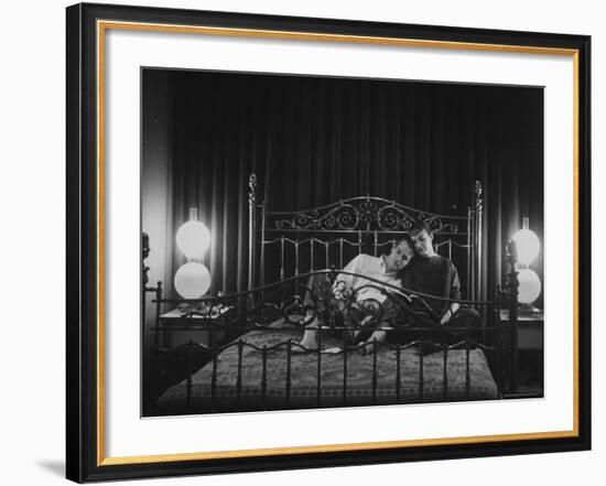 Paul Newman Sitting at Home with His Wife-Gordon Parks-Framed Premium Photographic Print