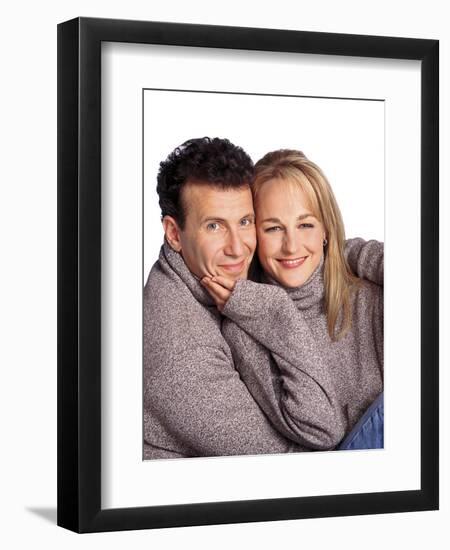 PAUL REISER; HELEN HUNT. "MAD ABOUT YOU" [1992].-null-Framed Premium Photographic Print