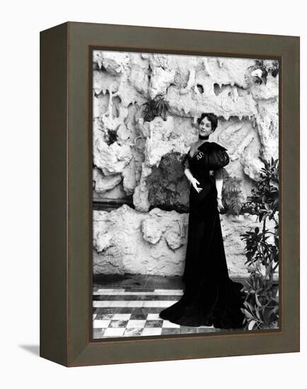Paulette Goddard (b/w photo)-null-Framed Stretched Canvas