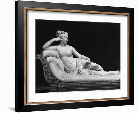 Pauline Bonaparte, Princess Borghese as Venus Triumphant, c.1805-08-Antonio Canova-Framed Giclee Print
