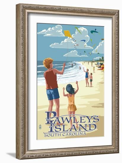 Pawleys Island, South Carolina - Kite Flyers-Lantern Press-Framed Art Print