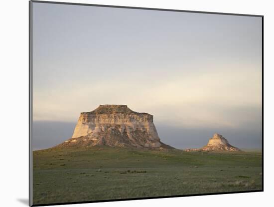 Pawnee Buttes, Pawnee National Grassland, Colorado, United States of America, North America-James Hager-Mounted Photographic Print