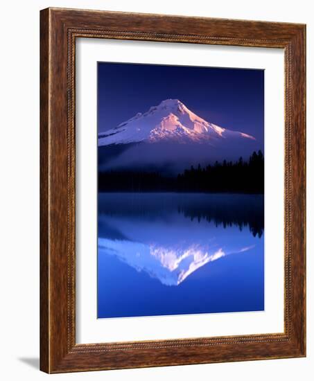 Peace-Ike Leahy-Framed Photographic Print