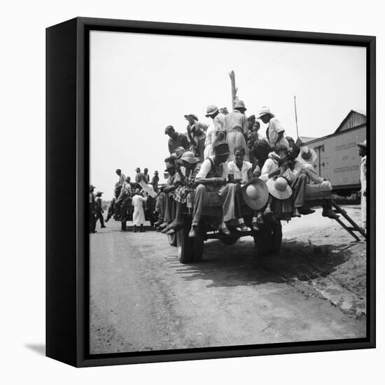 Peach pickers being driven to the orchards in Muscella, Georgia, 1936-Dorothea Lange-Framed Premier Image Canvas