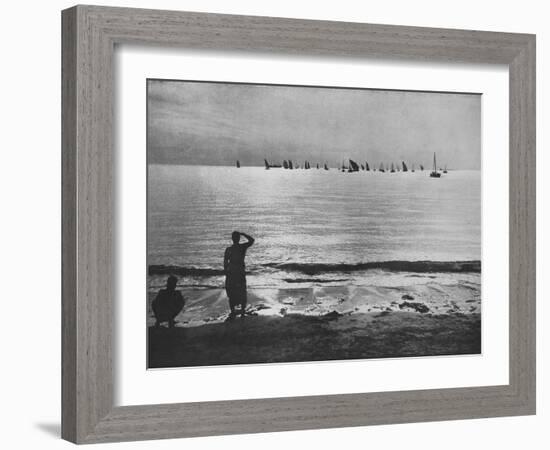 'Pearling Fleet Coming Back to Anchorage at Sunset', c1890, (1910)-Alfred William Amandus Plate-Framed Photographic Print