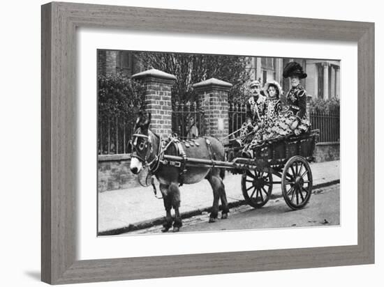 Pearly Family in their Donkey-Drawn Moke, London, 1926-1927-McLeish-Framed Giclee Print