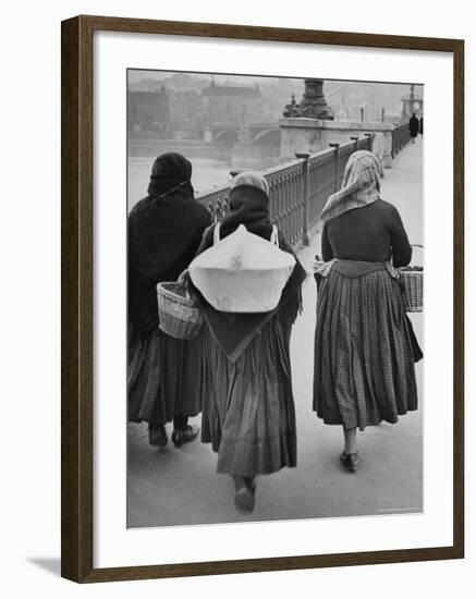 Peasant Women on a Bridge in Budapest-William Vandivert-Framed Photographic Print