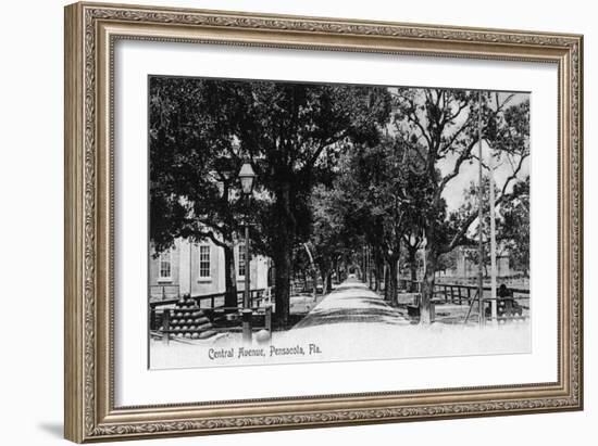 Pensacola, Florida - View Down Central Avenue-Lantern Press-Framed Art Print