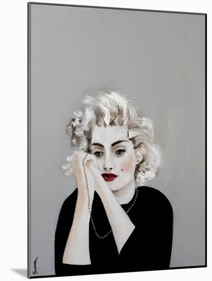 Pensive Marilyn with Pearls, 2017-Susan Adams-Mounted Giclee Print