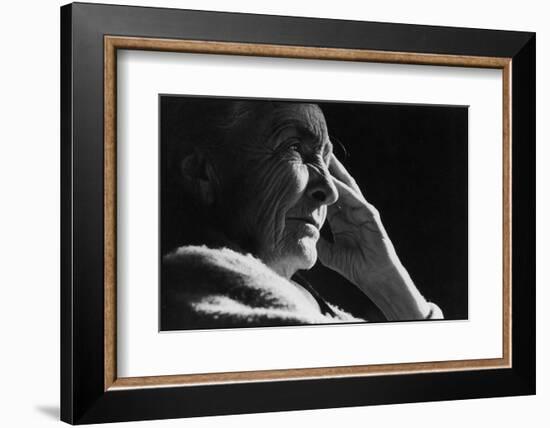 Pensive Portrait of Artist Georgia O'Keeffe-John Loengard-Framed Photographic Print