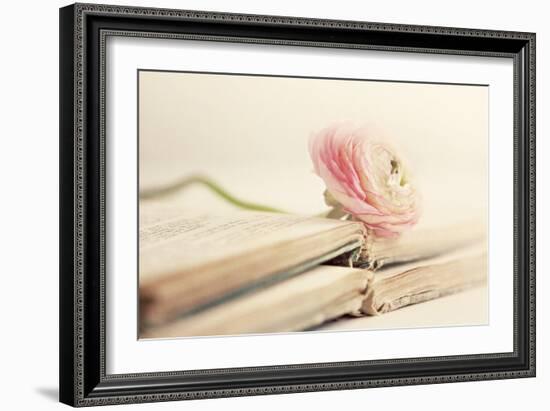 Peony Books-Sarah Gardner-Framed Photographic Print