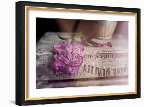 Peony-Valda Bailey-Framed Photographic Print