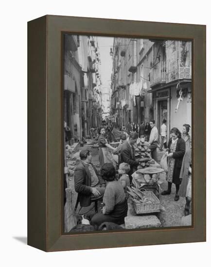 People Buying Bread in the Streets of Naples-Alfred Eisenstaedt-Framed Premier Image Canvas