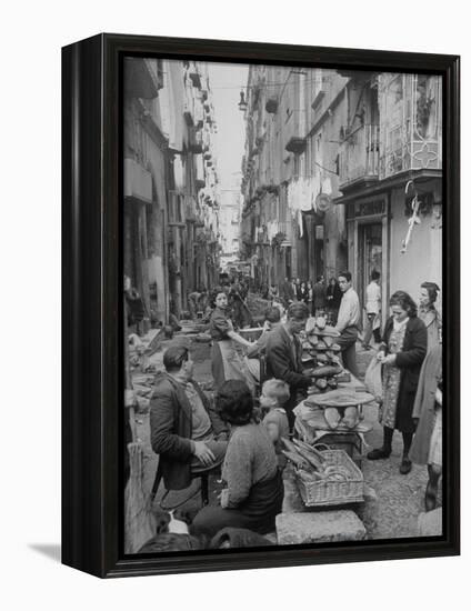 People Buying Bread in the Streets of Naples-Alfred Eisenstaedt-Framed Premier Image Canvas