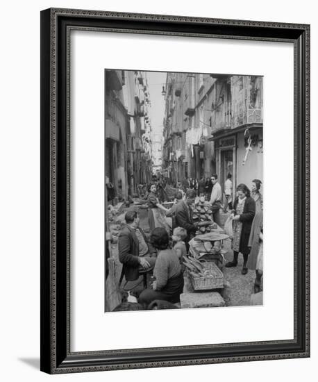 People Buying Bread in the Streets of Naples-Alfred Eisenstaedt-Framed Premium Photographic Print