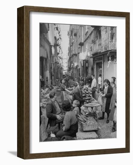 People Buying Bread in the Streets of Naples-Alfred Eisenstaedt-Framed Photographic Print