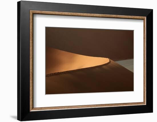 People climbing sand dunes beside Deadvlei, near Sossusvlei, Namib-NaukluftNP, Namibia, Africa-David Wall-Framed Photographic Print