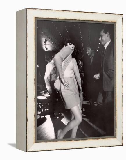 People Dancing During a Party-Carlo Bavagnoli-Framed Premier Image Canvas
