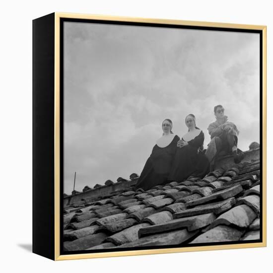 People on a Rooftop Awaiting the Coronation of Pope John XXIII, Vatican City, 4th November 1958-null-Framed Premier Image Canvas