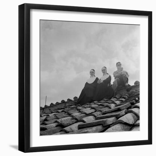 People on a Rooftop Awaiting the Coronation of Pope John XXIII, Vatican City, 4th November 1958-null-Framed Photographic Print
