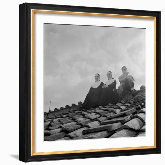 People on a Rooftop Awaiting the Coronation of Pope John XXIII, Vatican City, 4th November 1958-null-Framed Photographic Print