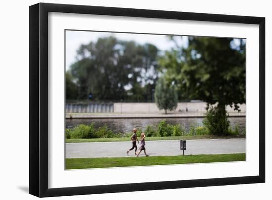 People Playing-Felipe Rodriguez-Framed Photographic Print