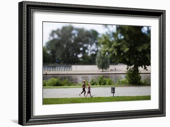 People Playing-Felipe Rodriguez-Framed Photographic Print