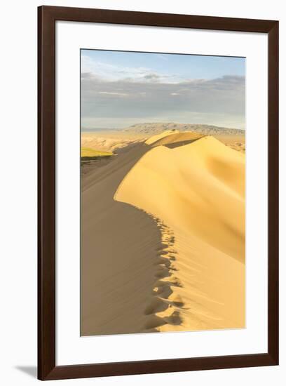 People walking on Khongor sand dunes in Gobi Gurvan Saikhan National Park, Sevrei district, South G-Francesco Vaninetti-Framed Photographic Print