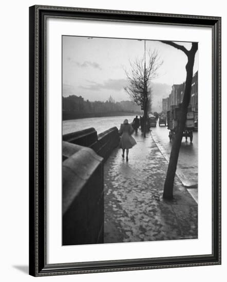 People Walking Through Dublin in the Rain-Tony Linck-Framed Photographic Print